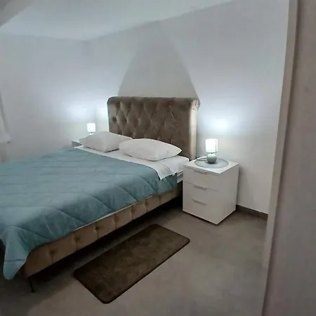 Cassanus Holiday home Sukosan
